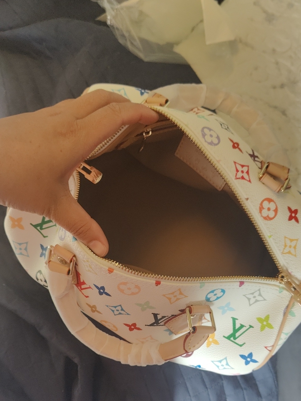 Lexy Handbag - Picture 9 of 10